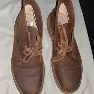 Clark shoes  size 10
